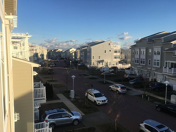 3rd image of 6516 Ocean Ave S #B