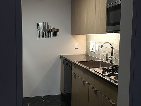 3rd image of 120 Boerum Pl APT 2C