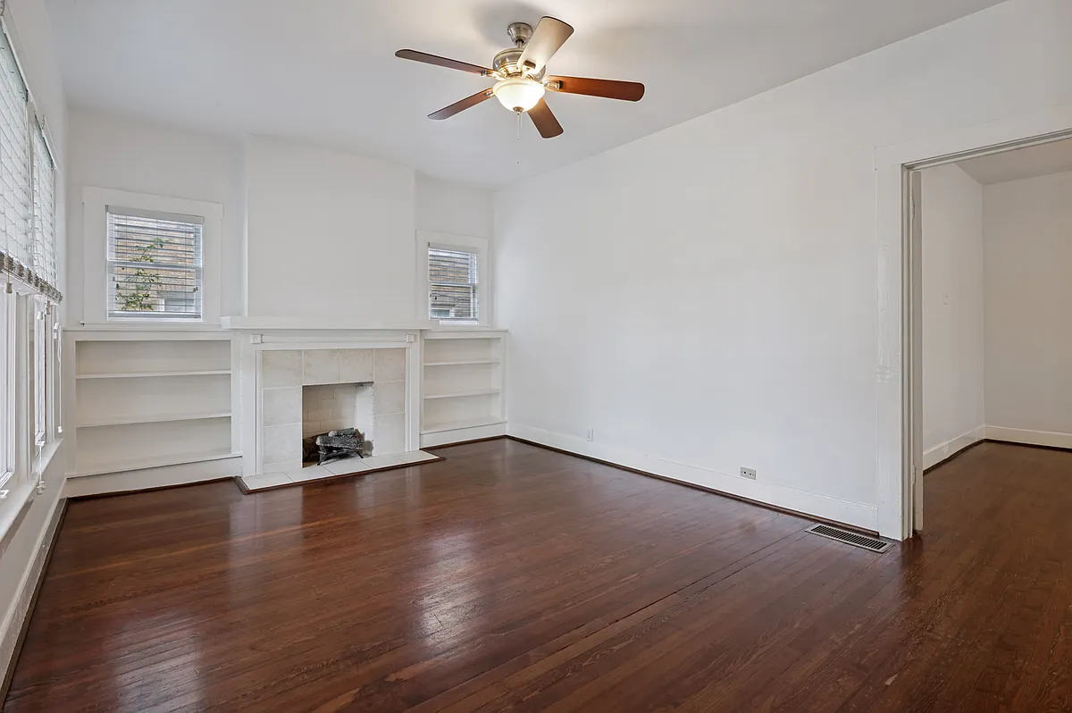 Building Photo - 1214 Kings Hwy #1214