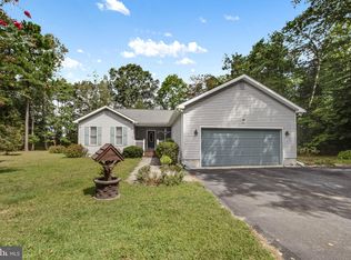 32 Falcon Crest Dr, Harbeson, DE 19951