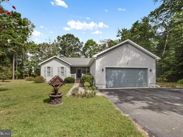 32 Falcon Crest Dr, Harbeson, DE 19951