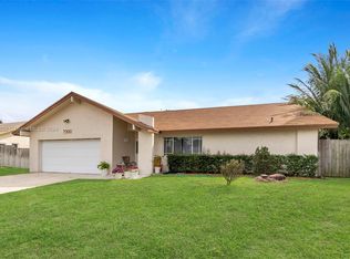 7300 NW 44th Ct, Lauderhill, FL 33319