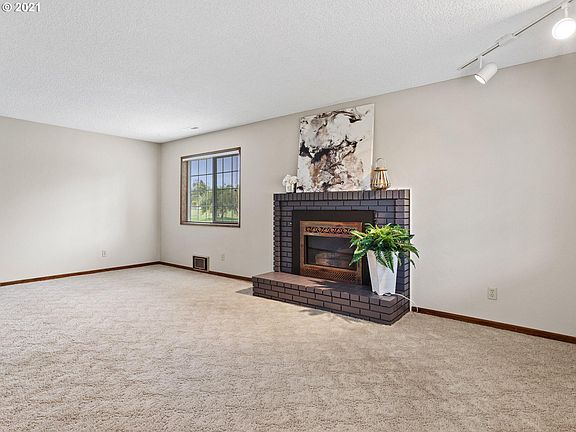3rd image of 16008 NE 145th Ave