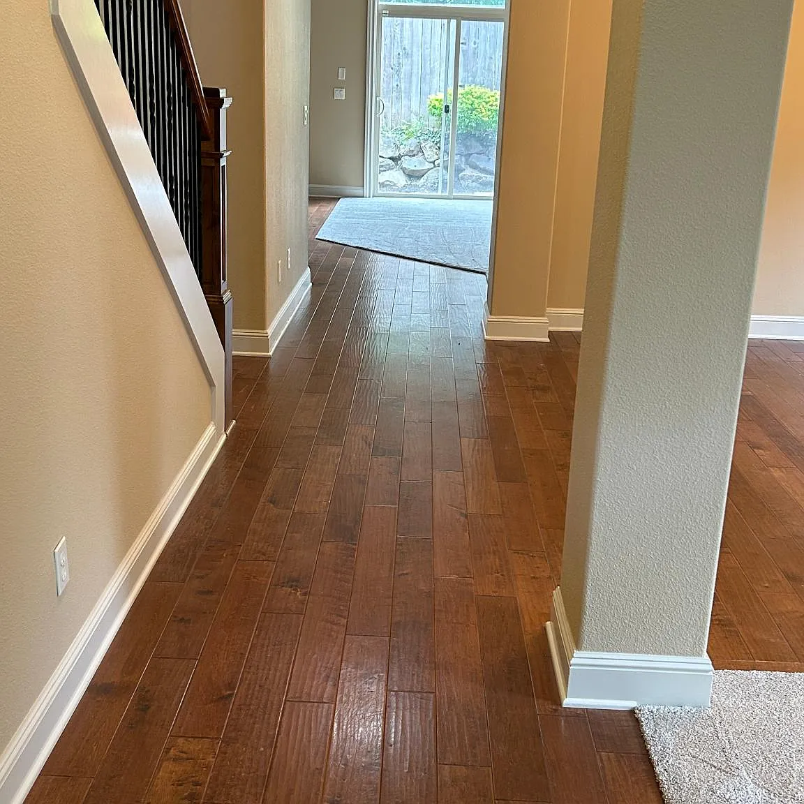 1128 NW 100th Ter — Photo 3