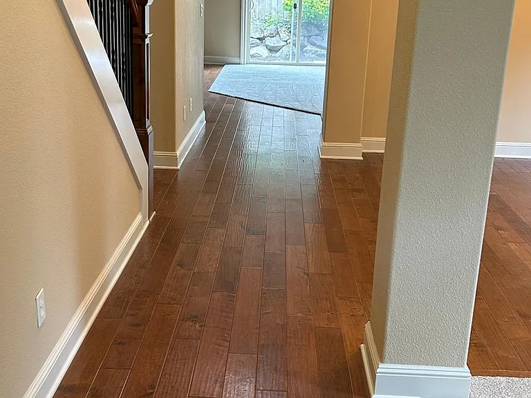 1128 NW 100th Ter — Photo 3
