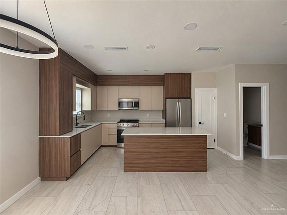 3rd image of 2224 Corales St