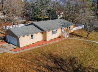 209 W Brewster Rd, Herrin, IL 62948