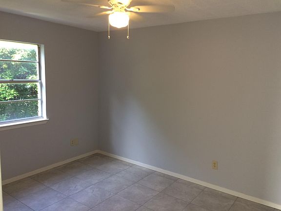 4th image of 1411 Herndon Dr