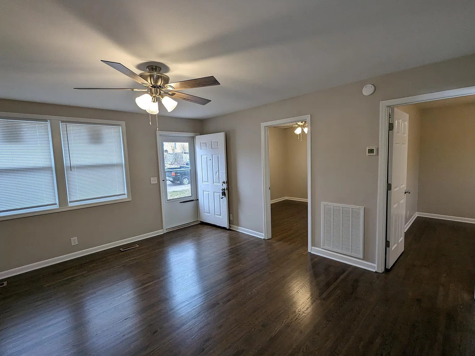 2 bed, 780 sqft, $1,450 — Photo 3