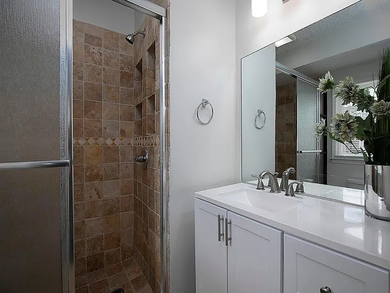 1018 Old Holcomb Bridge Rd — Photo 20