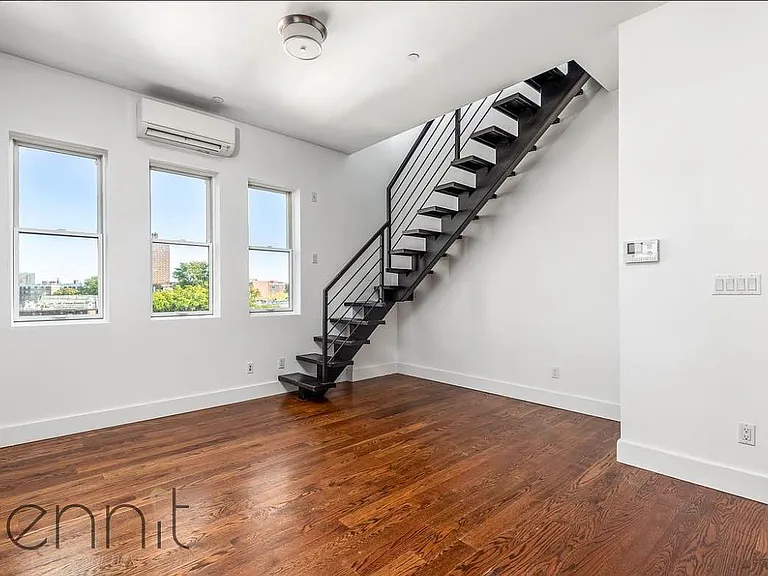 1736 Pacific St #4B — Photo 4