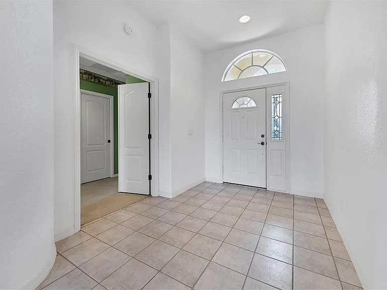 1580 Jasper Ct — Photo 4