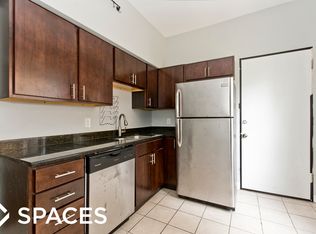 1536 W Birchwood Ave #1, Chicago, IL 60626