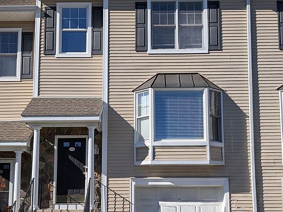 2nd image of 15 Scuppo Road #102