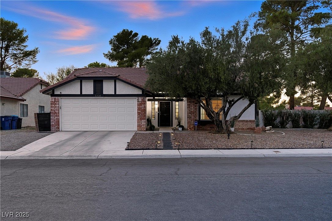 3708 Broxburn St, Las Vegas, NV 89108 | Zillow