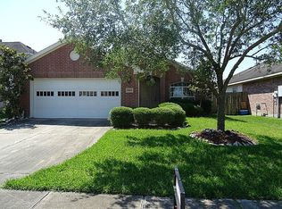 1083 Lasso Ct, Alvin, TX 77511