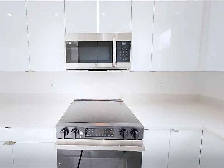 6108 Stratton Rd — Photo 12