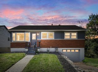 8445 Flamingo Ln, Cincinnati, OH 45239