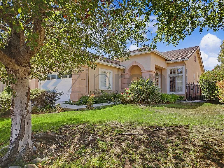 1477 Sappanwood Ave — Photo 2