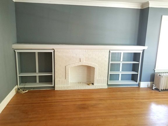 3rd image of 5620 N Spaulding Ave Floor 1