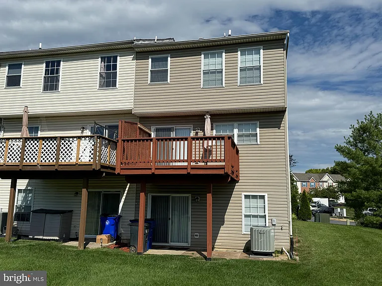 5783 Indian Cedar Ct — Photo 2