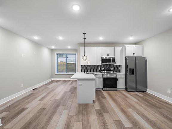 2nd image of 1714 N 22nd St #102