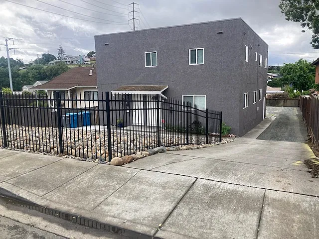 1 bed, 550 sqft, $1,680 — Photo 2