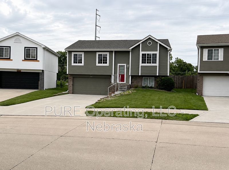 1st image of 11657 Bauman Ave