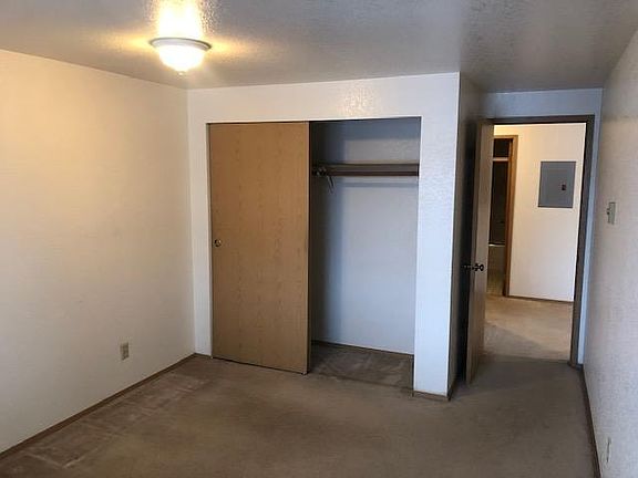 5th image of 301 Whitman Ave N #301