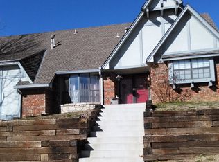 6717 E 65th Pl, Tulsa, OK 74133