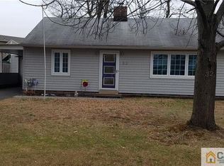 32 Louis Ave, Middlesex, NJ 08846