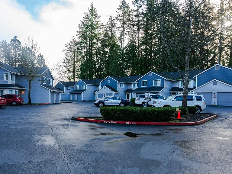 LSLV Lakeshore Lakeview — Photo 40