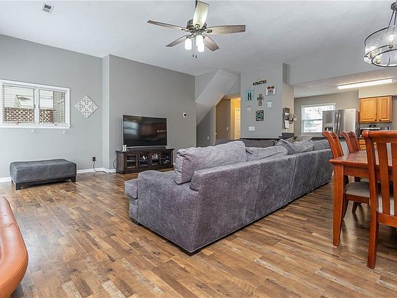 5th image of 3180 Marda Dr