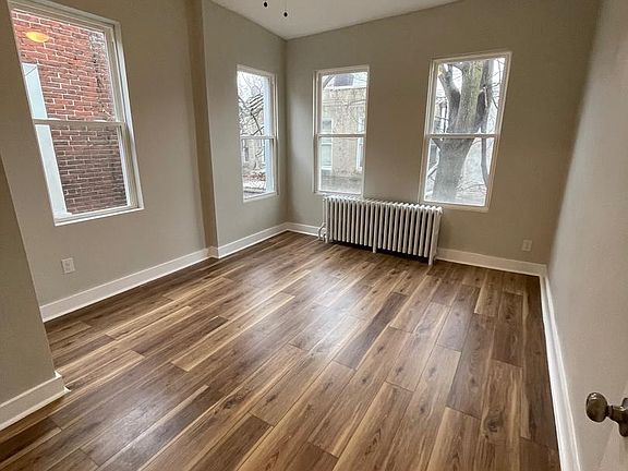 5th image of 2512 N 33rd St