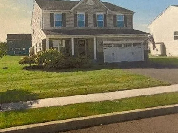 1810 Alamingo Dr, Quakertown, PA 18951