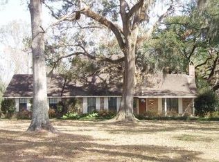 18380 Belle Grove Rd, Prairieville, LA 70769