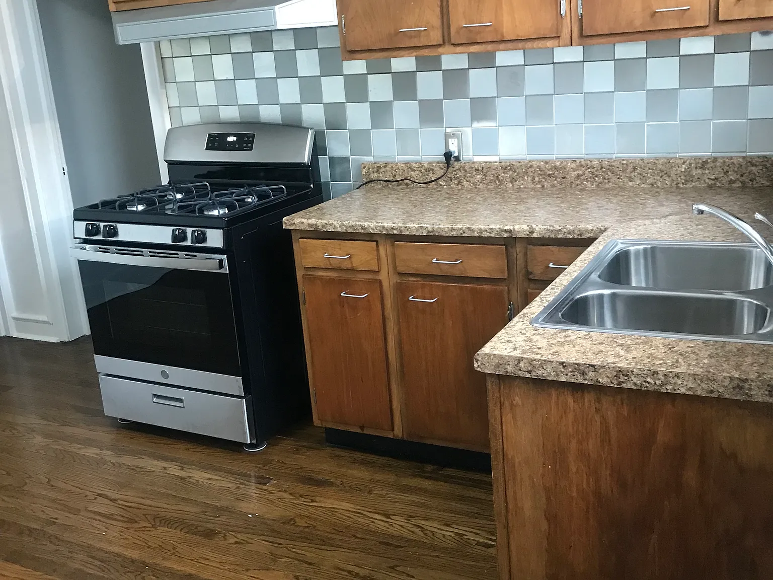 Mason Sherman Apartments — Photo 4