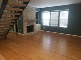 5532 Beverlyhill St APT 1, Houston, TX 77056