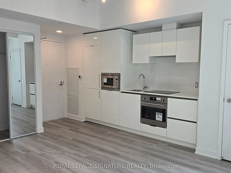 121 Saint Patrick St #1316 — Photo 5