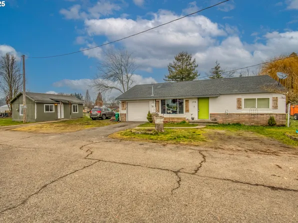 1778 Mountain View Ln, Forest Grove, OR 97116