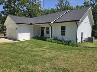 111 Friel Dr, Waverly, TN 37185