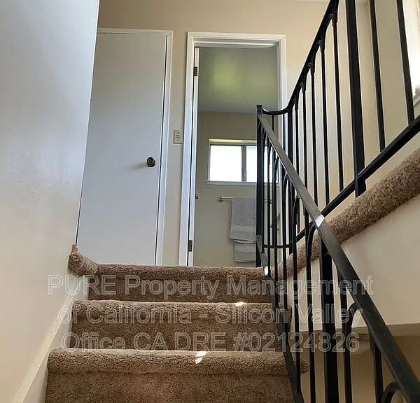 5655 Glen Haven Ct — Photo 9