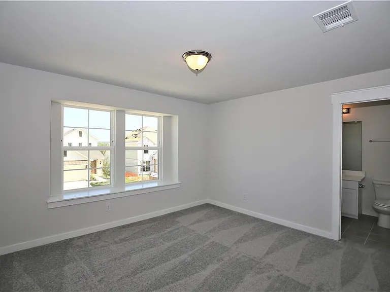 635 Pheasant Hill Ln — Photo 18
