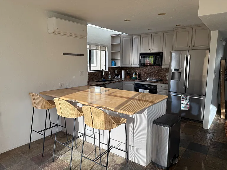 883 Acapulco St — Photo 16