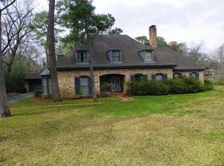 1004 Wildbriar Dr, Lufkin, TX 75904