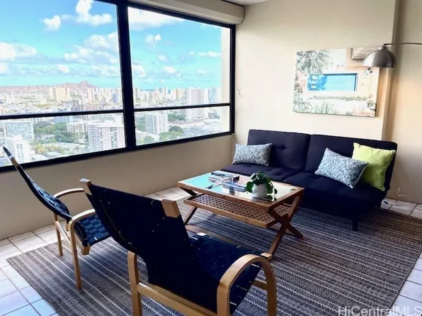 1717 Mott Smith Dr APT 3305, Honolulu, HI 96822