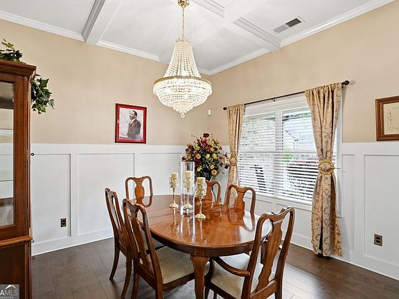 4th image of 2996 Cove View Ct