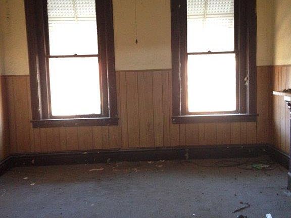 5th image of 2138 Oregon Ave