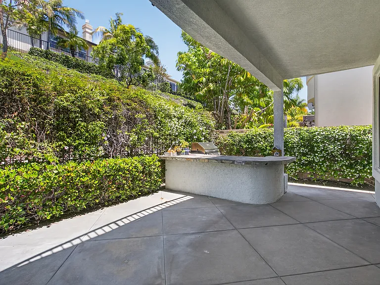 23611 Marin Way — Photo 34