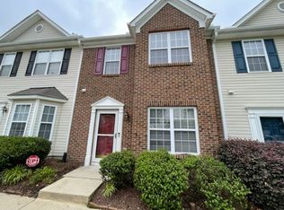 11 Edgebrook Cir, Durham, NC 27703